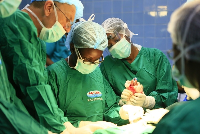 Surgeons in training at work during a COSECSA workshop